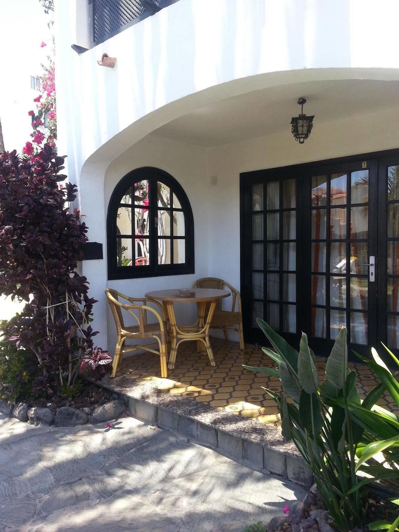 Apartamentos El Chaparral Playa del Inglés Esterno foto